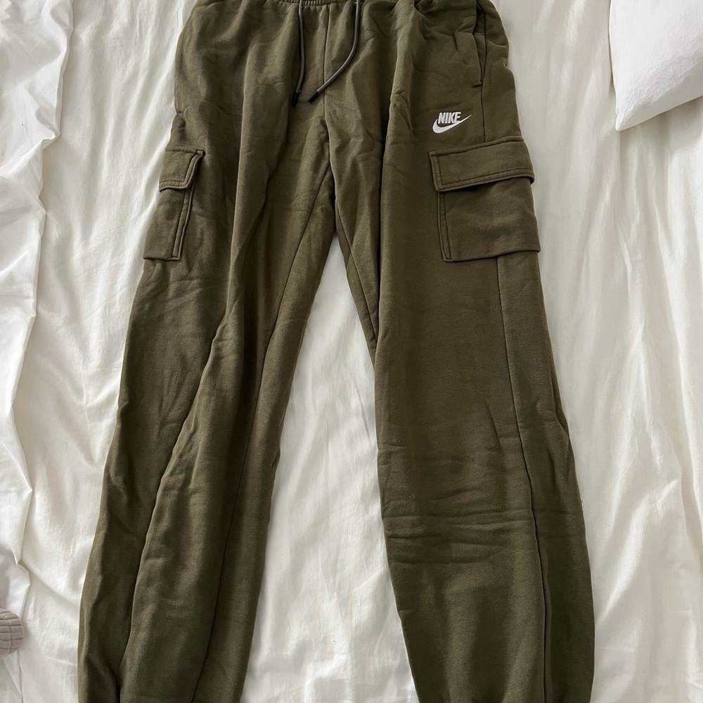 Nike Olive Cargo Joggers